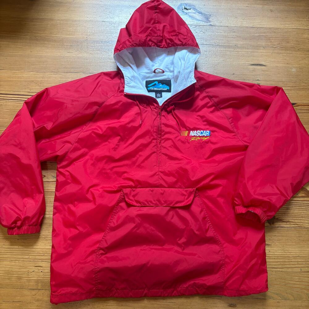 Tri-Mountain Nascar red quarter zip hooded lined wind breaker jacket‎ SIZE L
